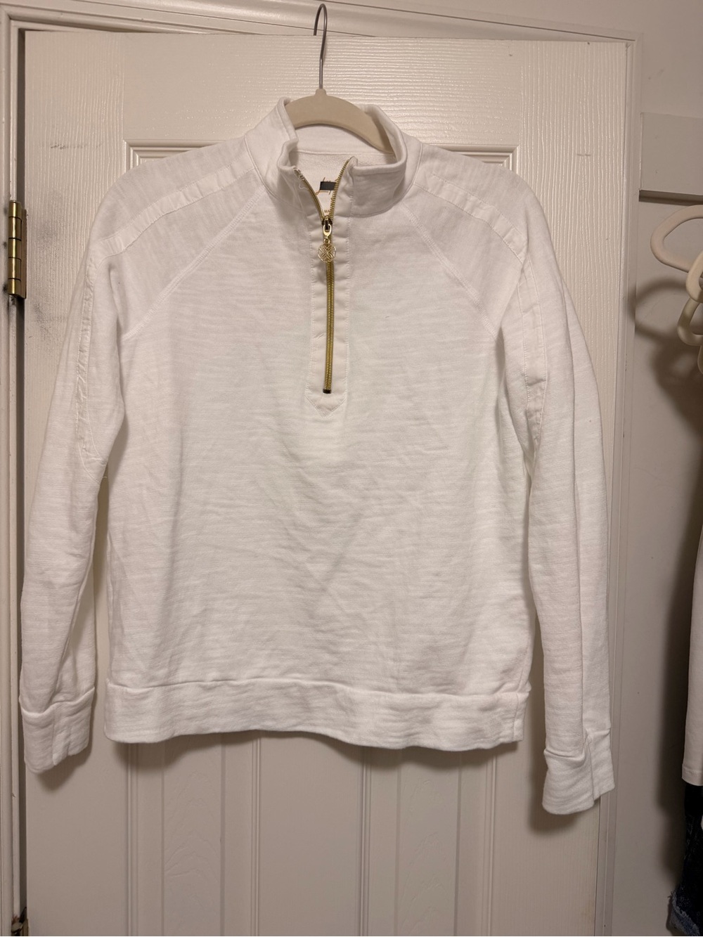 Lilly Pulitzer Ashley 1/2 Zip Pullover – Resort White – XS - Picture 5 of 8